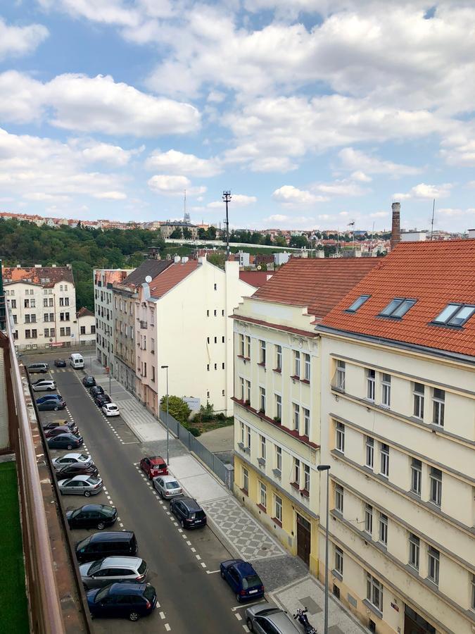 Hotel Mira Inn Praag Buitenkant foto